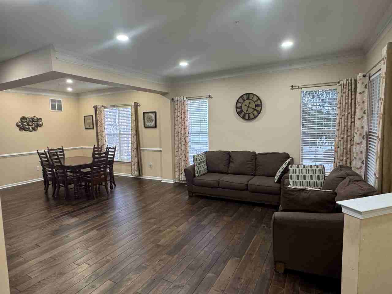 135 Birchwood Dr #NA - Photo 3 of 24