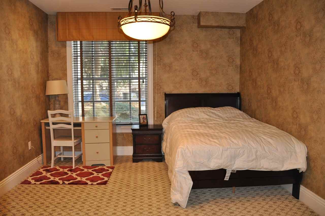 518 Seneca Green Way #2 - Photo 6 of 19