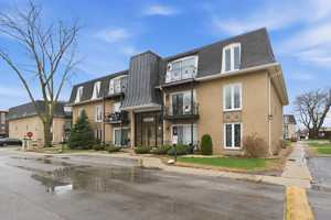 featured image of 10308 Circle Dr #301