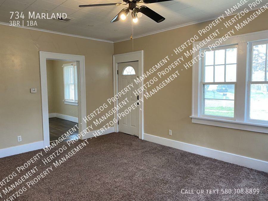 734 Marland Dr - Photo 6 of 27