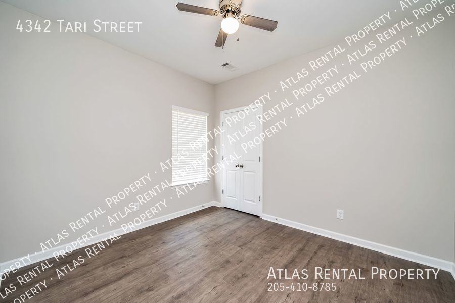 4342 Tari St - Photo 7 of 23