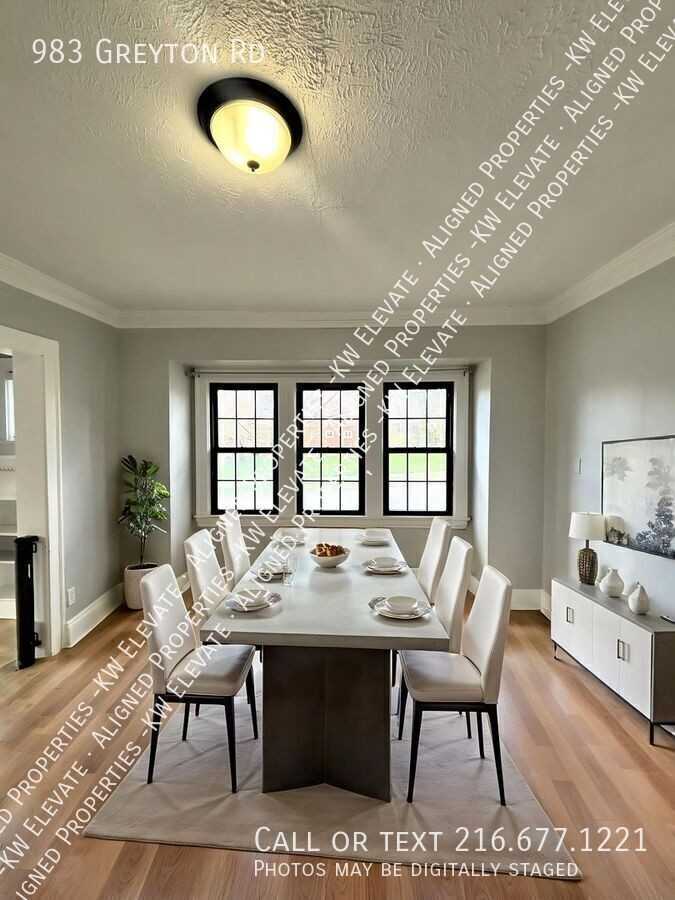 983 Greyton Rd - Photo 6 of 22