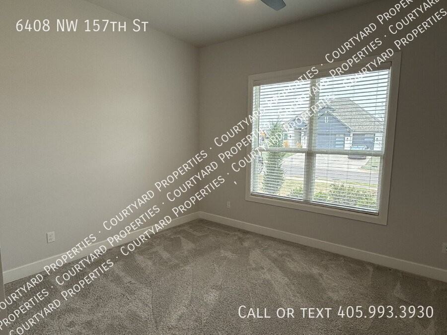 6408 Nw 157th St - Photo 5 of 40