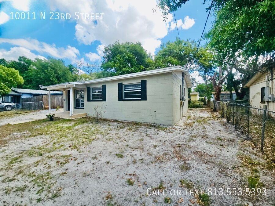 10011 N 23rd St - Photo 5 of 38