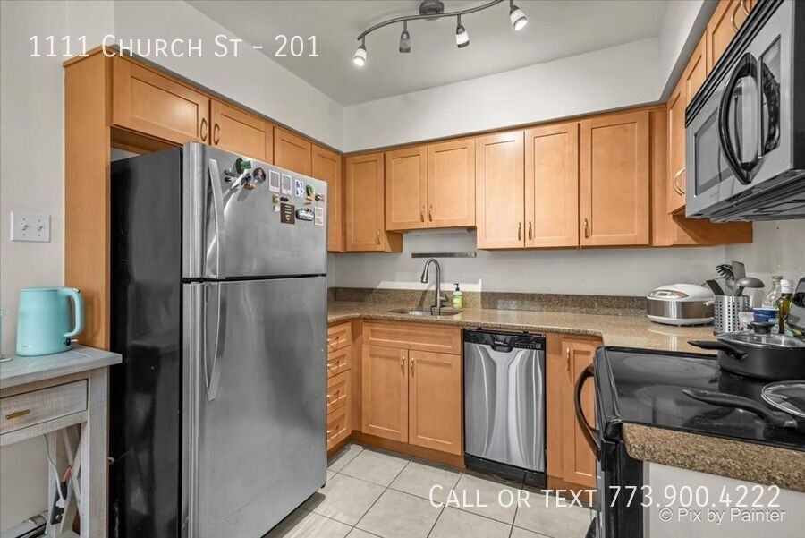 1111 Church St #201 - Photo 7 of 21