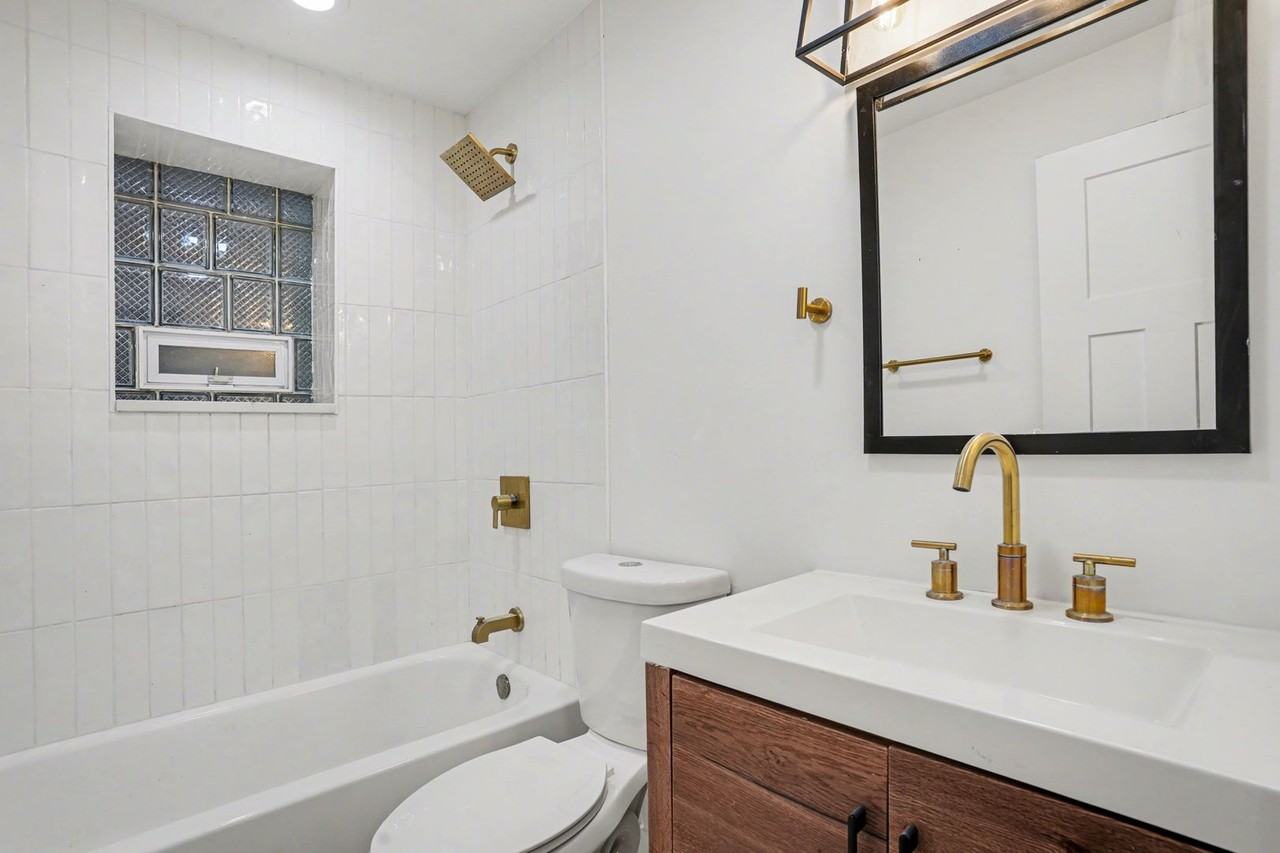 2812 S Pulaski Rd #B - Photo 7 of 15