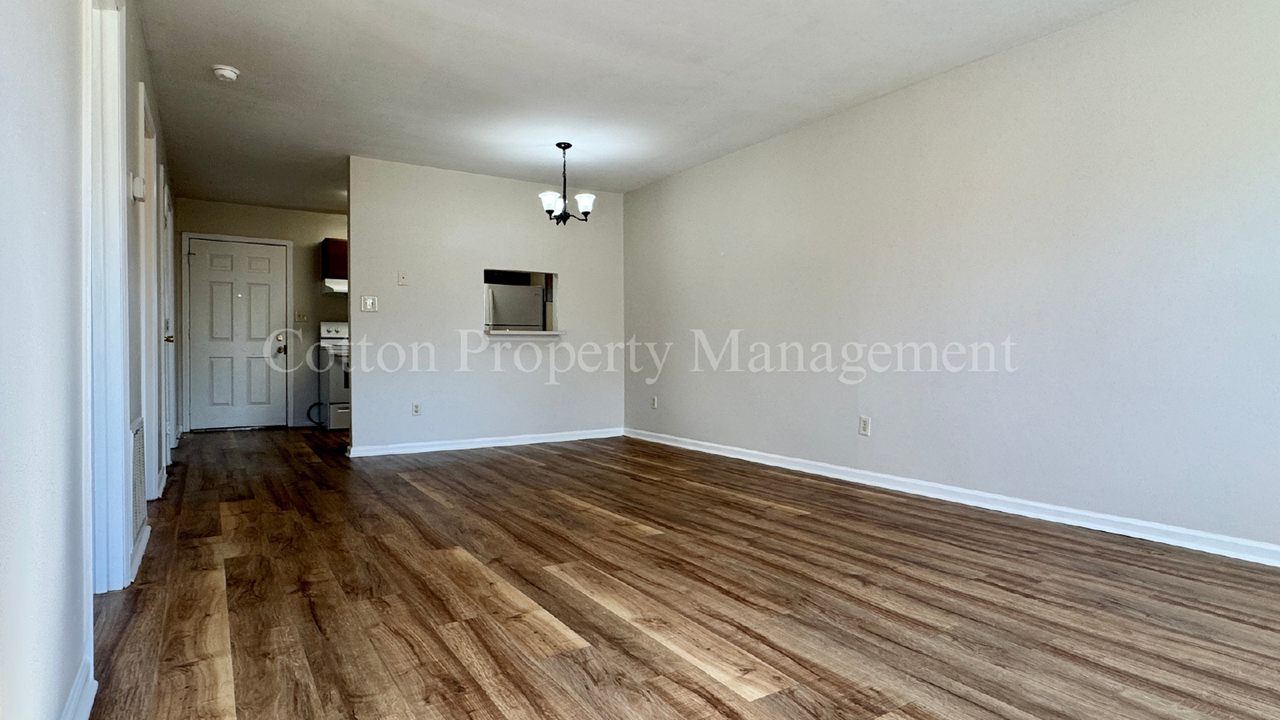 315 S Dudley St #7 - Photo 7 of 21