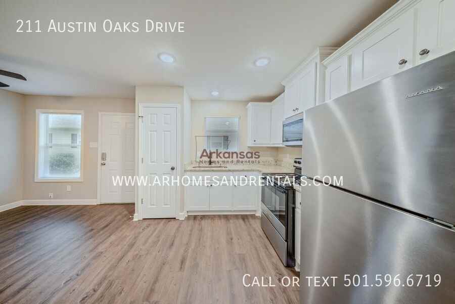 211 Austin Oaks Dr #211 - Photo 5 of 18