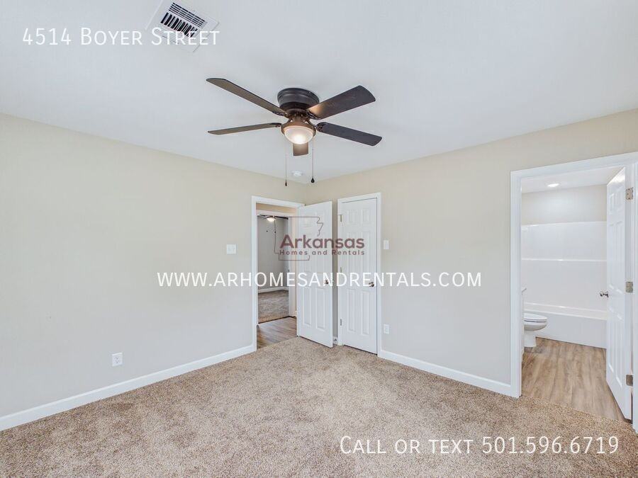 4514 Boyer St - Photo 7 of 12