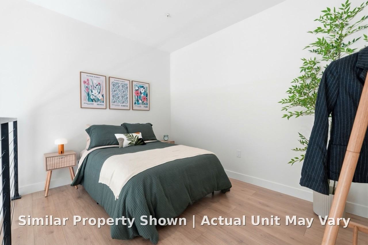 Step Designer Studio Community Living - Photo 5 of 26