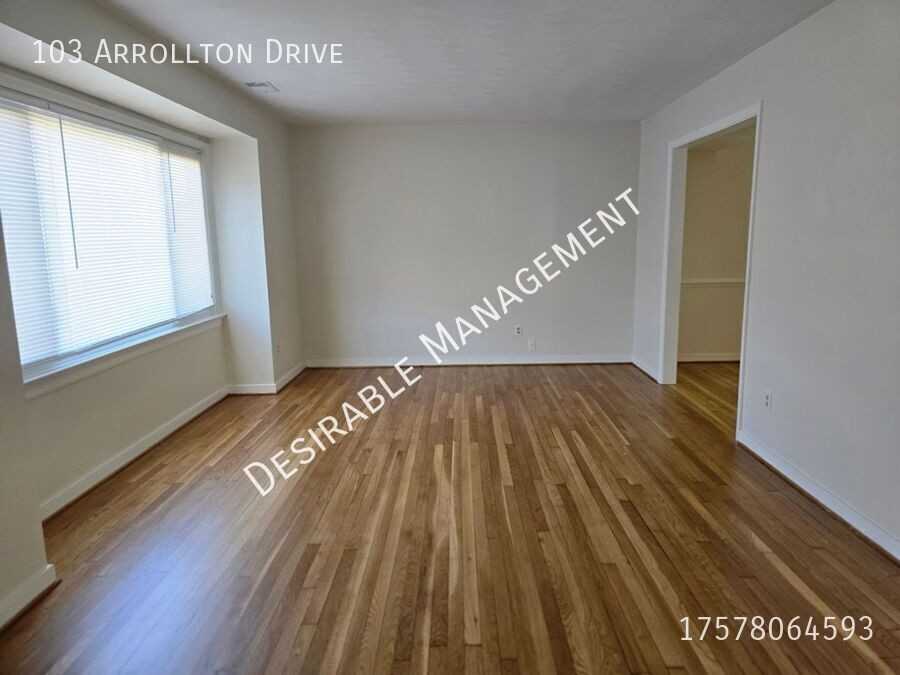 103 Arrollton Dr - Photo 3 of 18