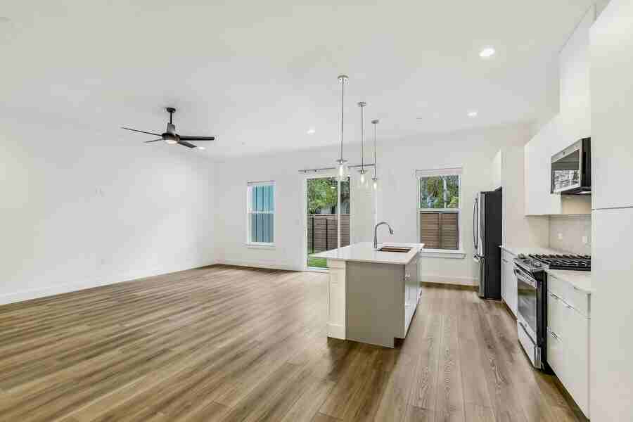 590 Old Mill Rd #117 - Photo 7 of 20