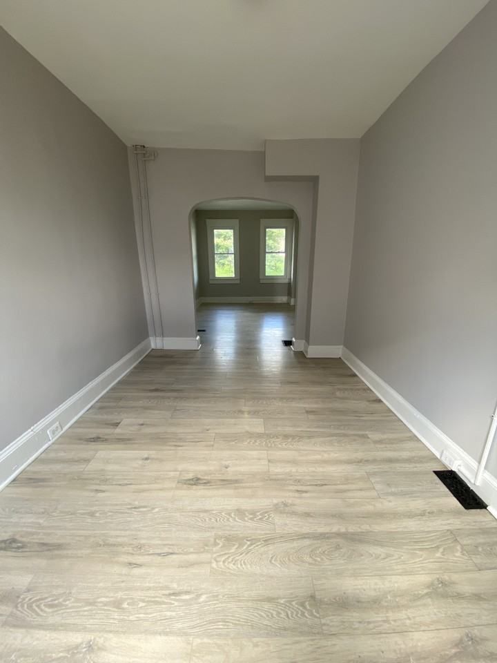 2329 Windsor Ave - Photo 3 of 13
