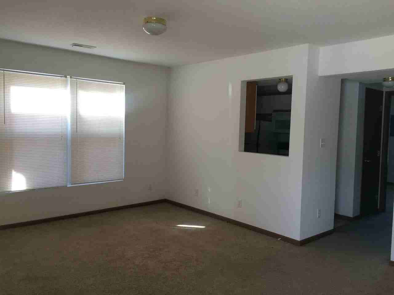 Jacksonville Apartments - Photo 2 of 5