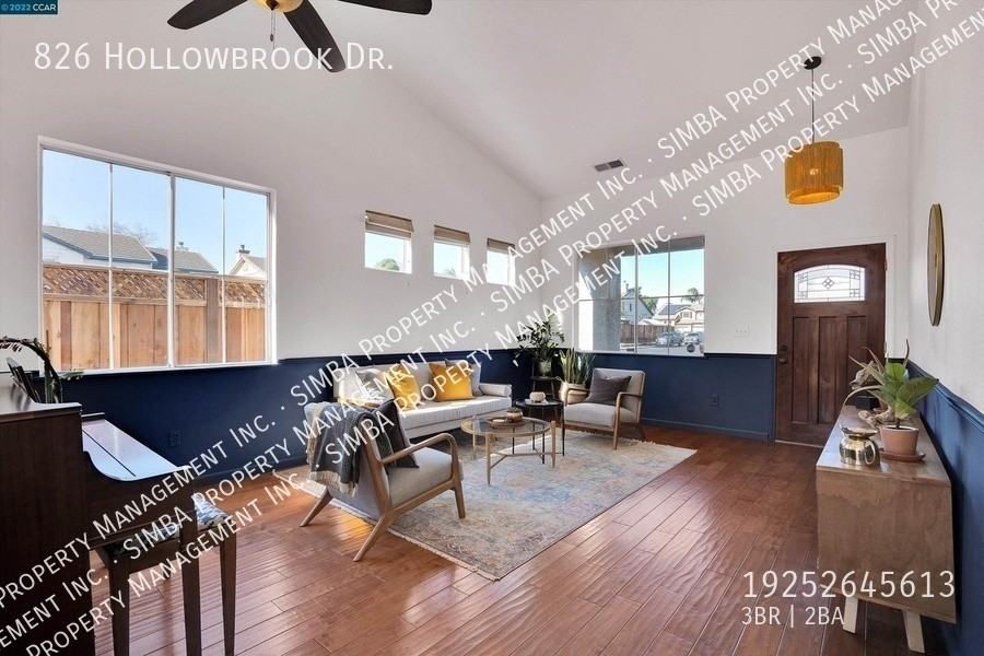 826 Hollowbrook Dr - Photo 5 of 10