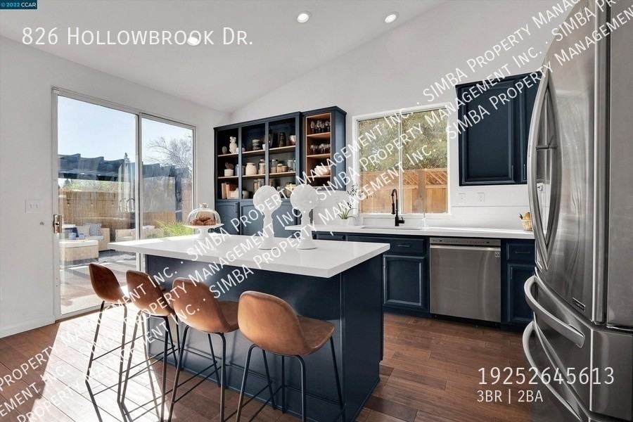 826 Hollowbrook Dr - Photo 7 of 10