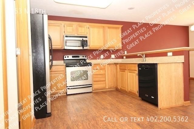 3953 N 18th St - Photo 4 of 30