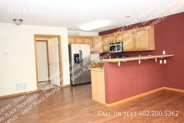 3953 N 18th St - Photo 6 of 30