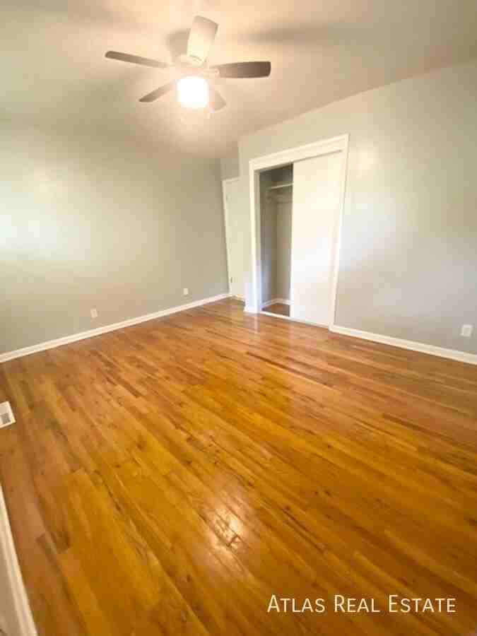 124 W Cheyenne Rd - Photo 5 of 11