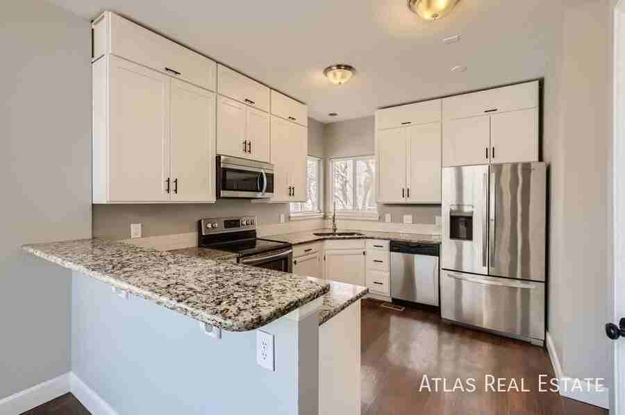 19155 E Molly Ave - Photo 5 of 14