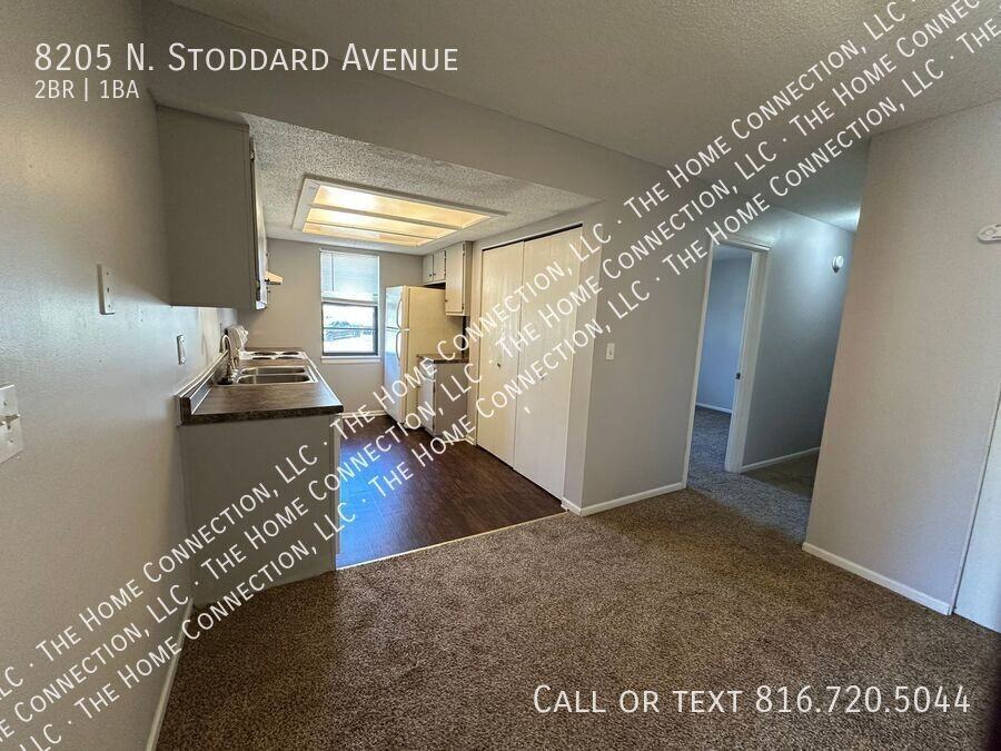 8205 N Stoddard Ave - Photo 7 of 16