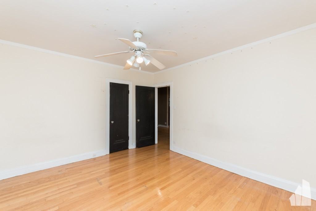 4921 N Hermitage Ave #1 - Photo 6 of 9