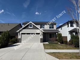 featured image of 3751 Sw Coyote Ln