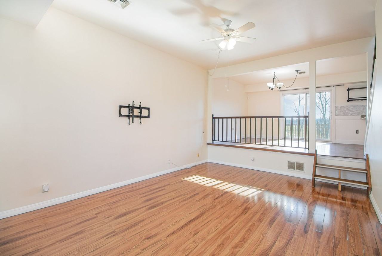 6280 Spring Knoll Dr - Photo 4 of 29