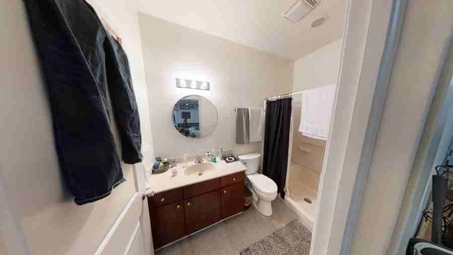 1556 Jones Dr Unit B #1556B1 - Photo 5 of 6