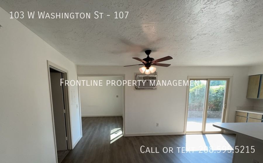 103 W Washington St #107 - Photo 4 of 16