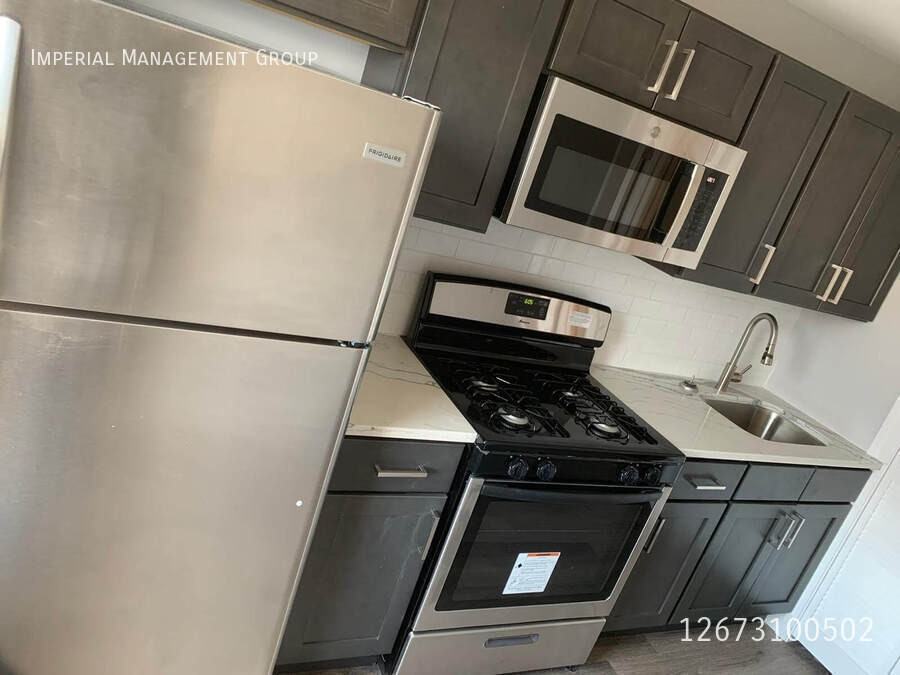 6302 Magnolia St #A - Photo 4 of 8