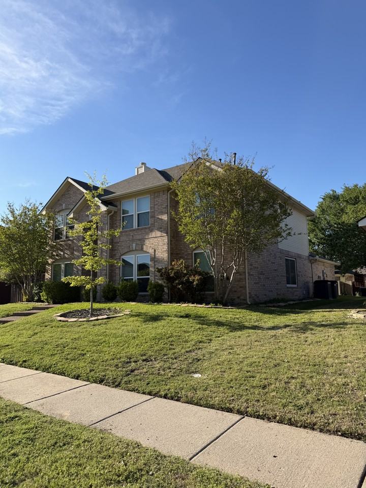 11288 Pagewynne Dr #NA - Photo 2 of 22