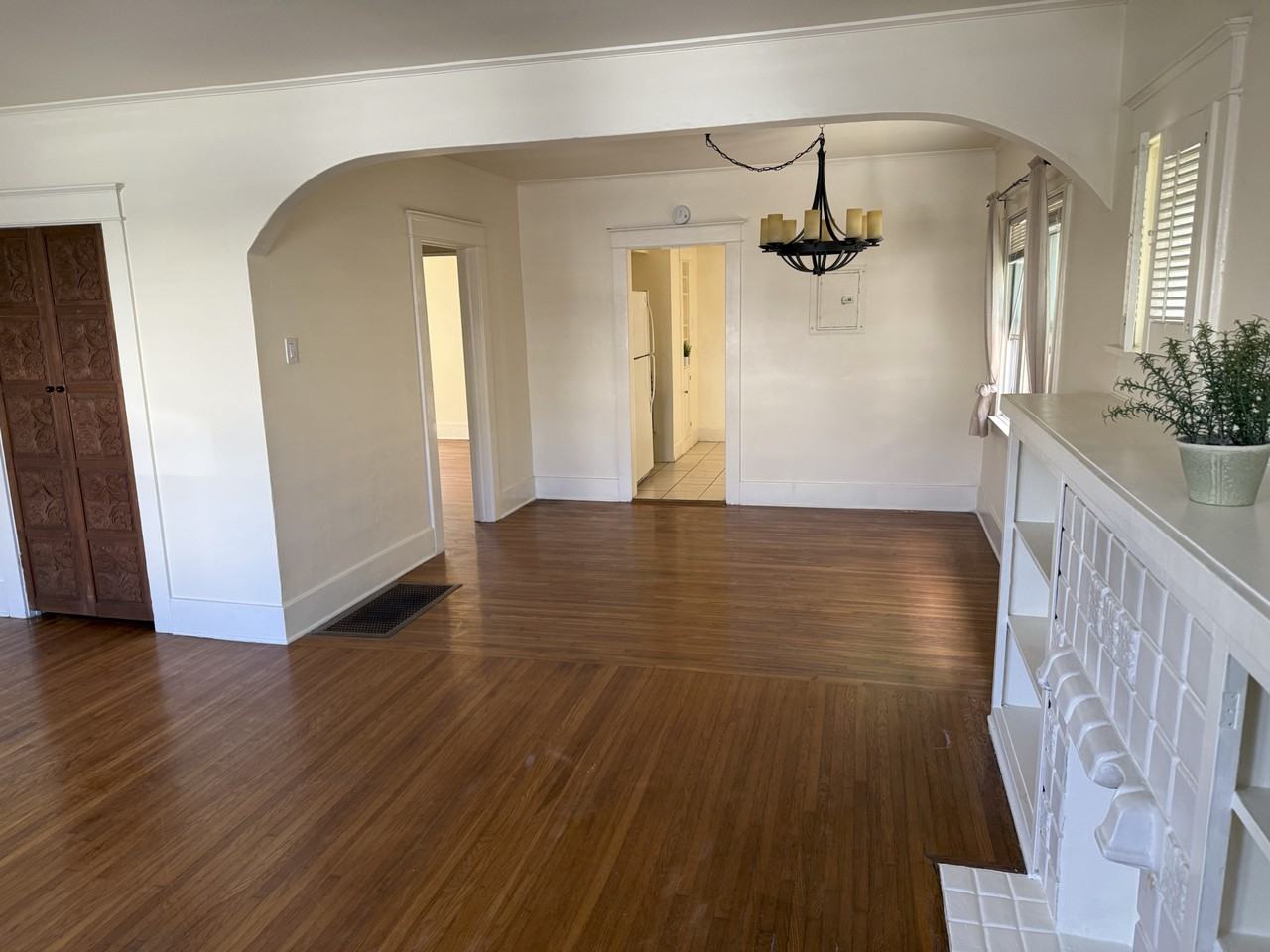 130 Prospect Ave - Photo 4 of 22