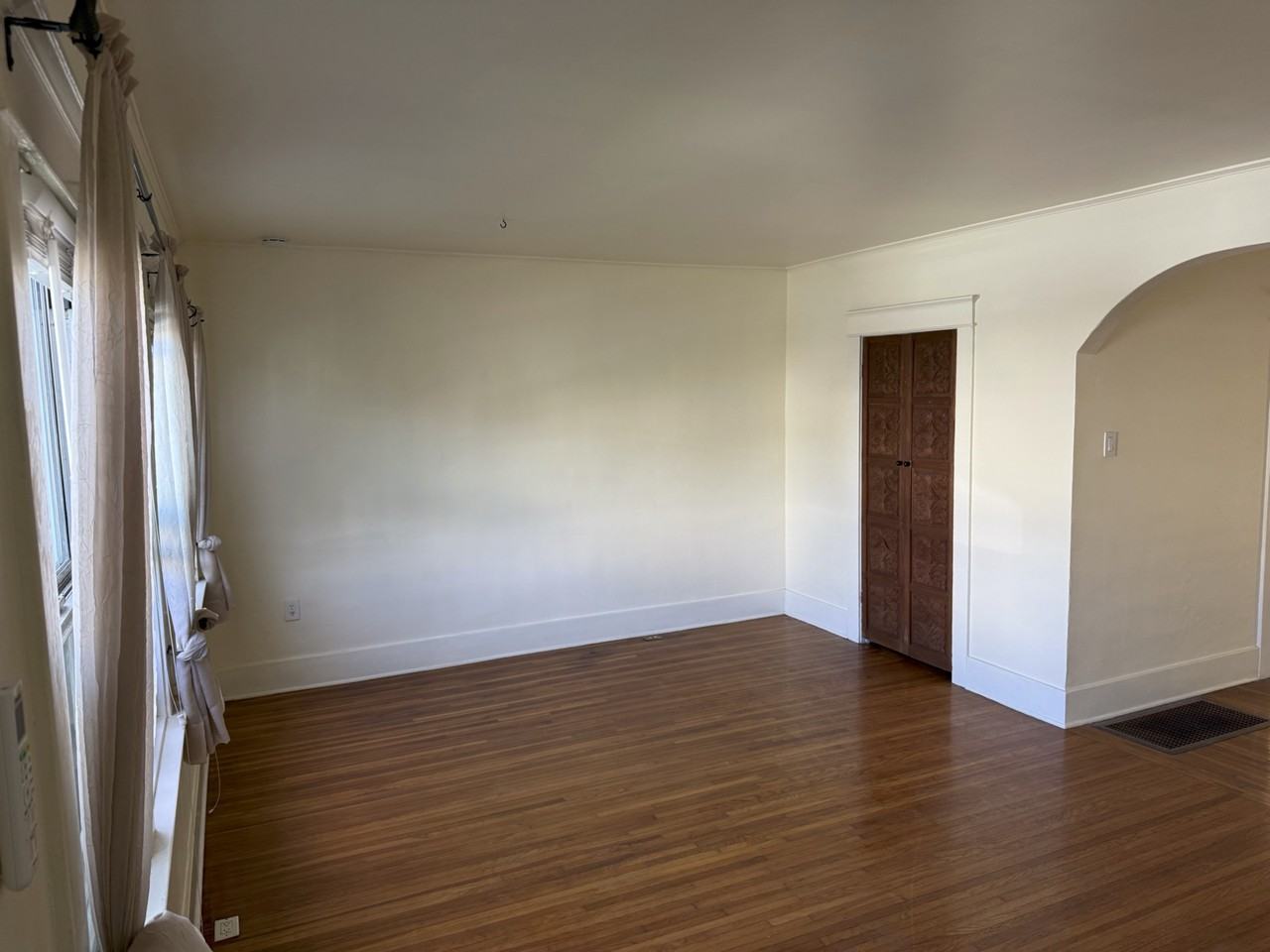 130 Prospect Ave - Photo 5 of 22