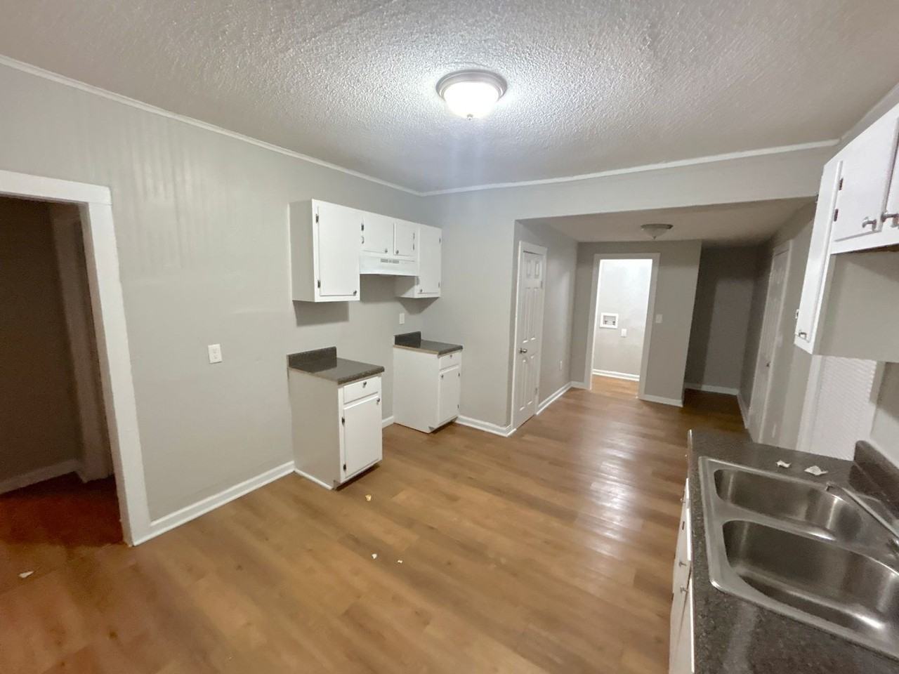 2100 Stovall Ave - Photo 2 of 11