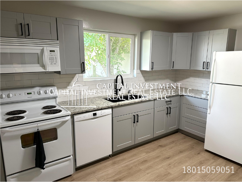 7669 S Birch St #7669 - Photo 6 of 16