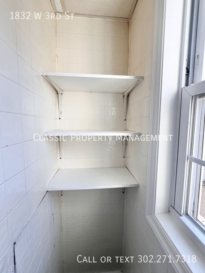 1832 W 3rd St - Photo 4 of 23