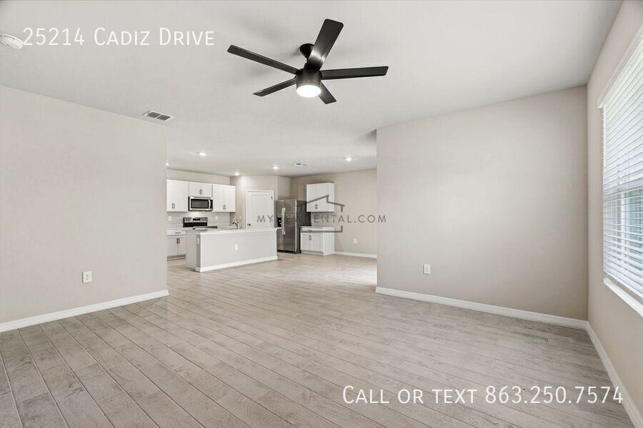 25214 Cadiz Dr - Photo 7 of 38