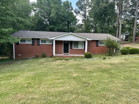 1954 Dobbins Dr Nw #D - Photo 1 of 1