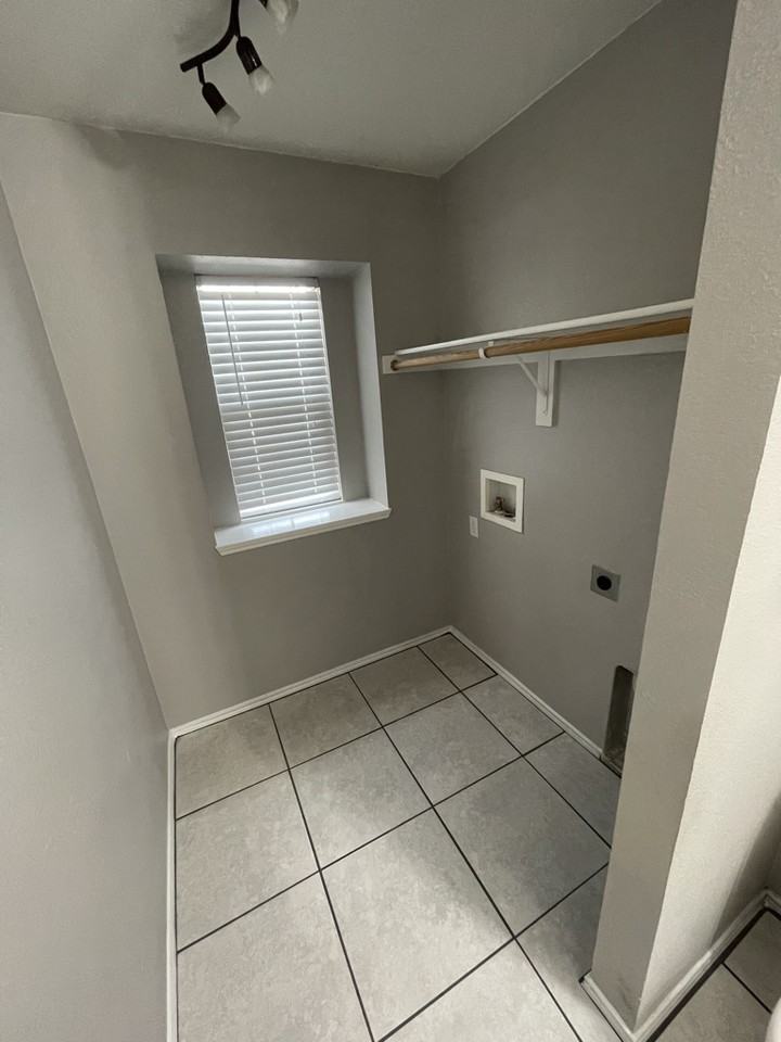 7245 Irish Valley Trl #7245 - Photo 6 of 22