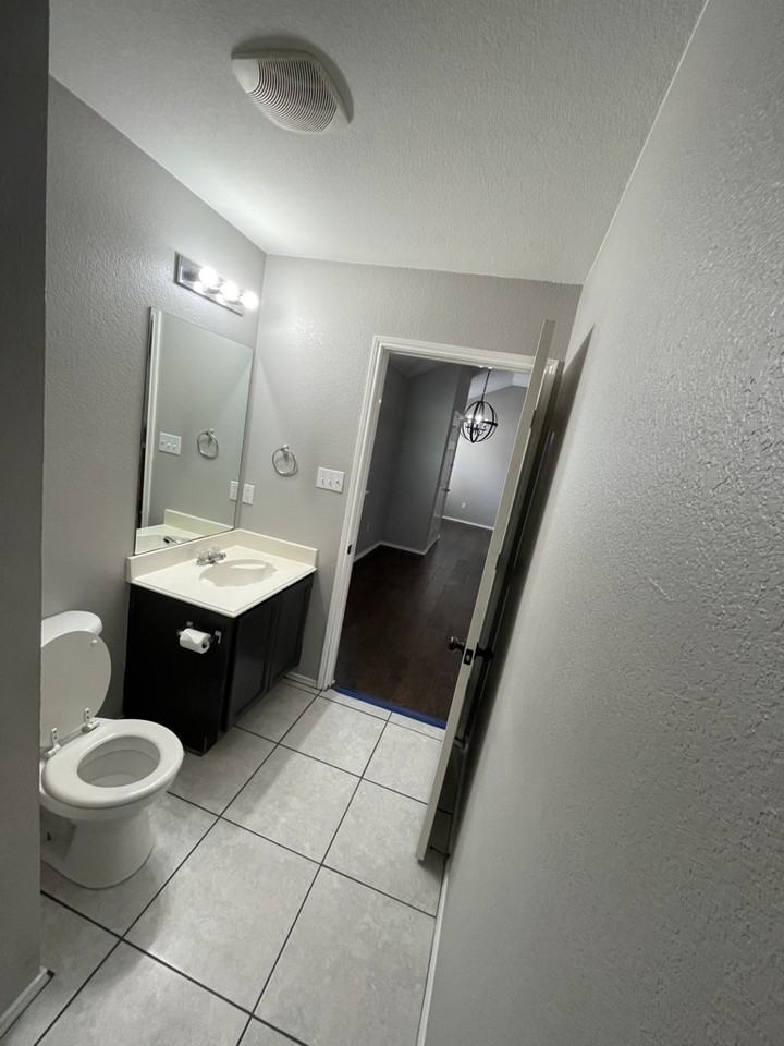 7245 Irish Valley Trl #7245 - Photo 7 of 22