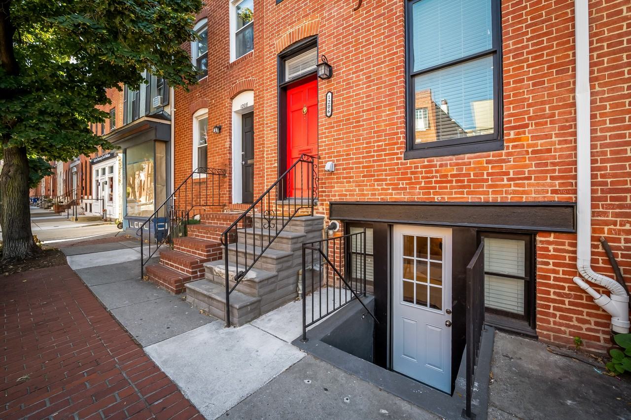 1206 S Charles St - Photo 2 of 40