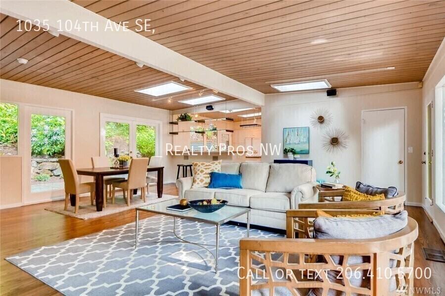 1035 104th Ave Se - Photo 6 of 23