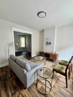 featured image of 2060 E Lippincott St