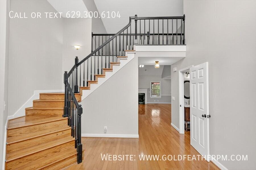 3940 Waterford Way - Photo 2 of 36