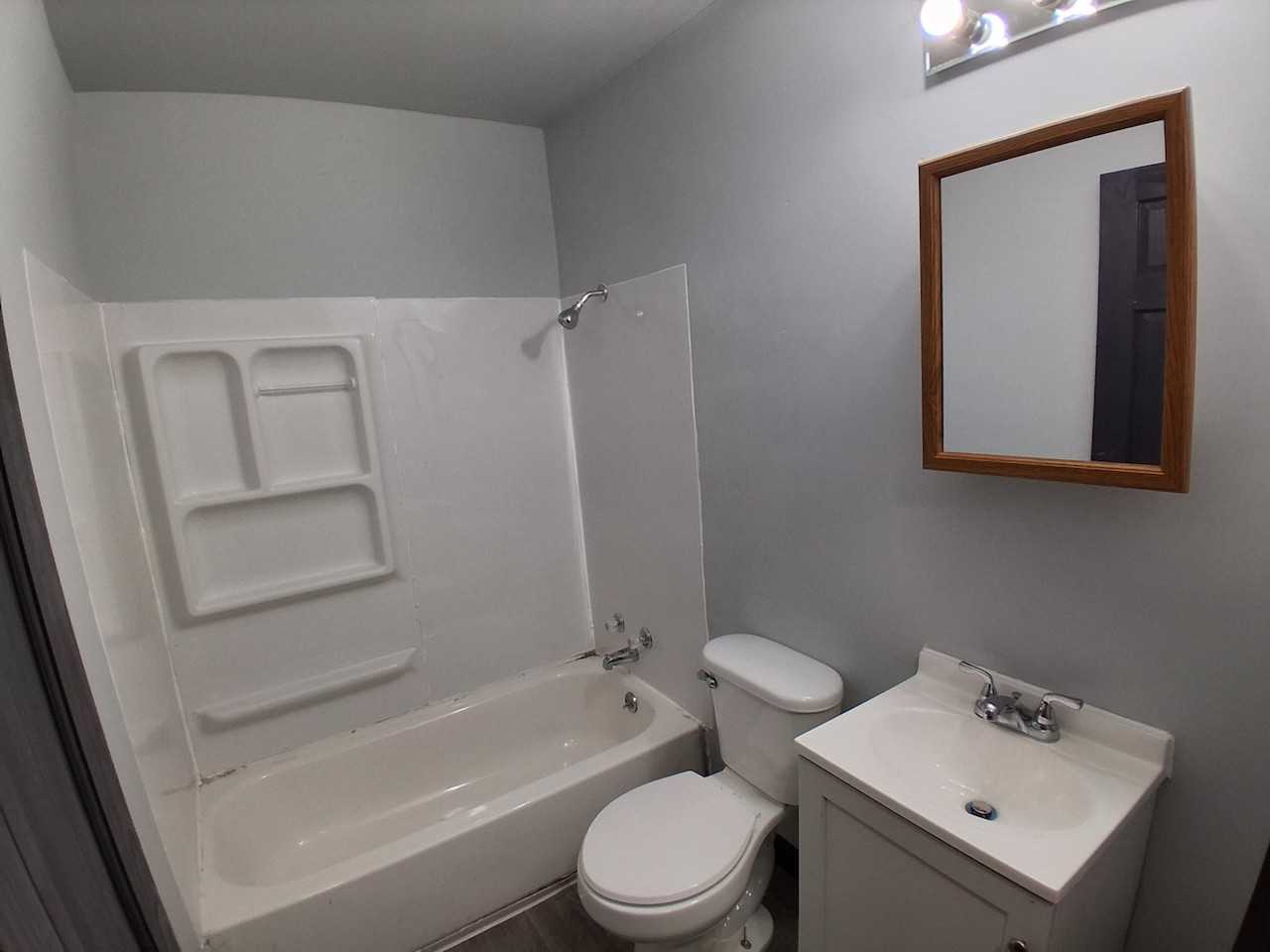 1497 E Fairchild St #E - Photo 4 of 15