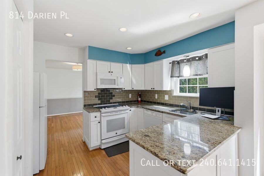 814 Darien Pl - Photo 6 of 35