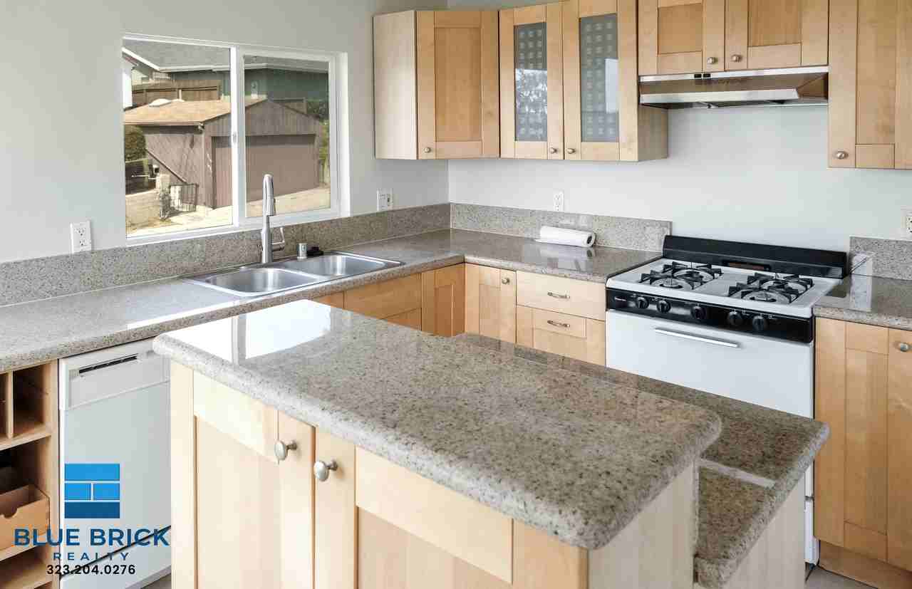 1818 Lucretia Ave #C - Photo 5 of 19