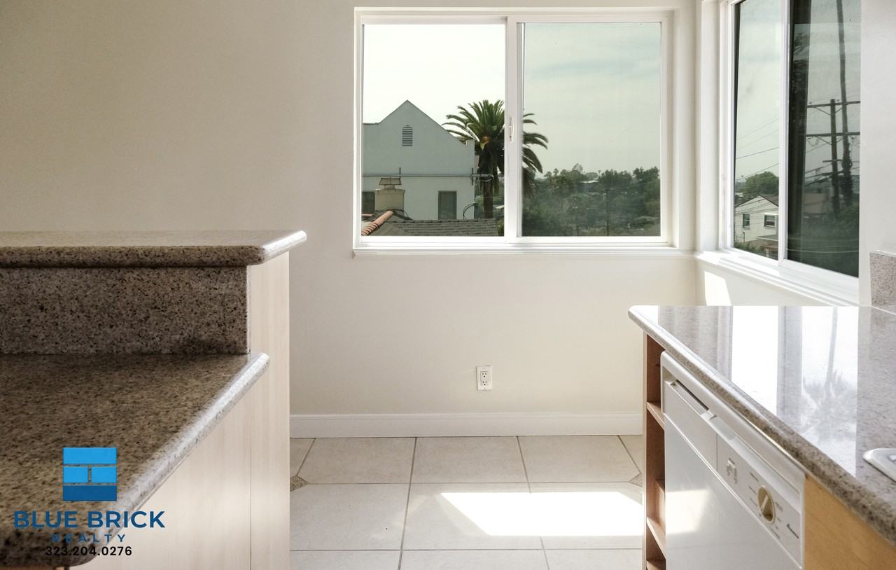 1818 Lucretia Ave #C - Photo 6 of 19