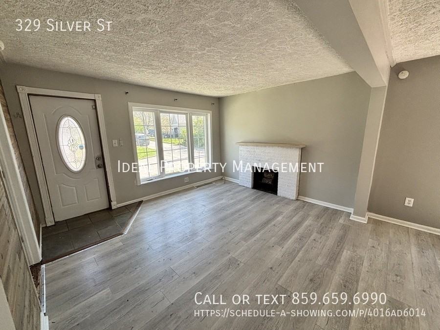 329 Silver St - Photo 3 of 16